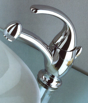 Blandebatteri, Dusj, Servant