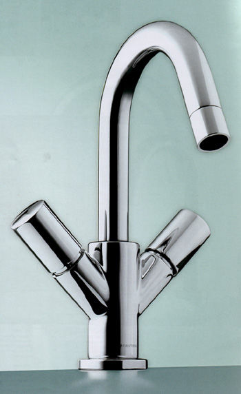 Blandebatteri, Dusj, Servant