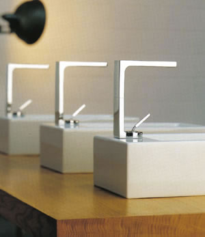 Blandebatteri, Dusj, Servant