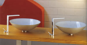 Blandebatteri, Dusj, Servant