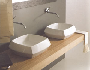 Vitruvit Hasana Servanter